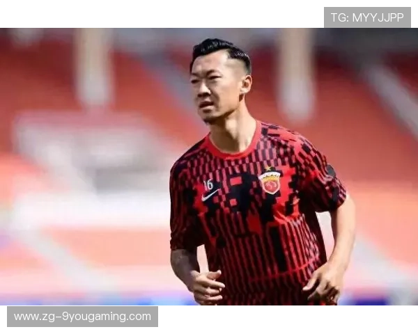 上海海港徐新助攻连连，李明中路破门，携手迎接胜利