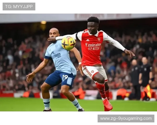 加的夫城定位球制造门前混乱